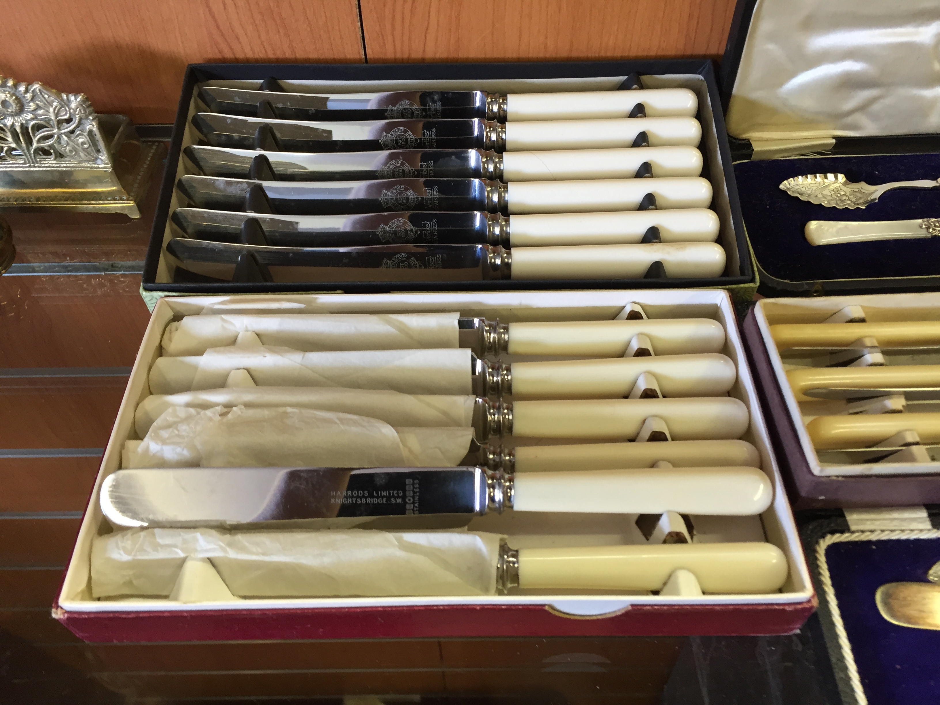 Various boxed flatware and silver plate. - Image 2 of 4