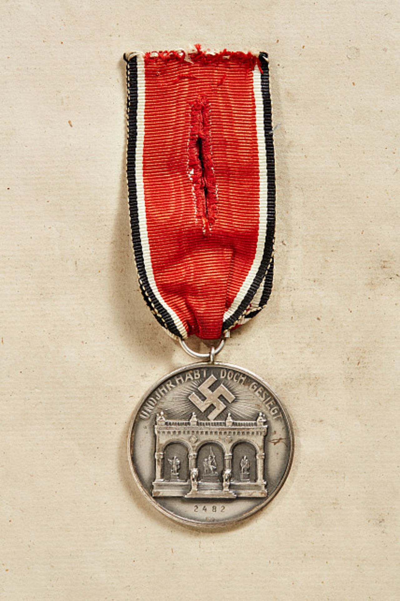DRITTES REICH - BLUTORDEN DER NSDAP : Ehrenzeichen vom 8./9. November 1923, 2. Modell. Exemplar