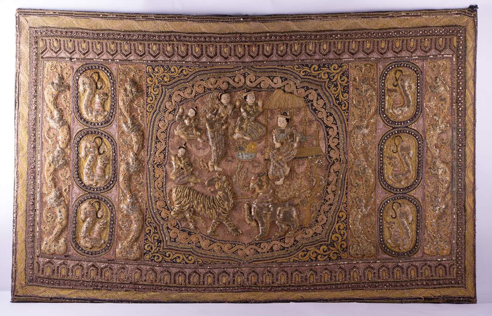 asiatischer Palast- Wandbehang 18./19. Jhd. / Asian palace-wall decoration, 18th/19th century wohl