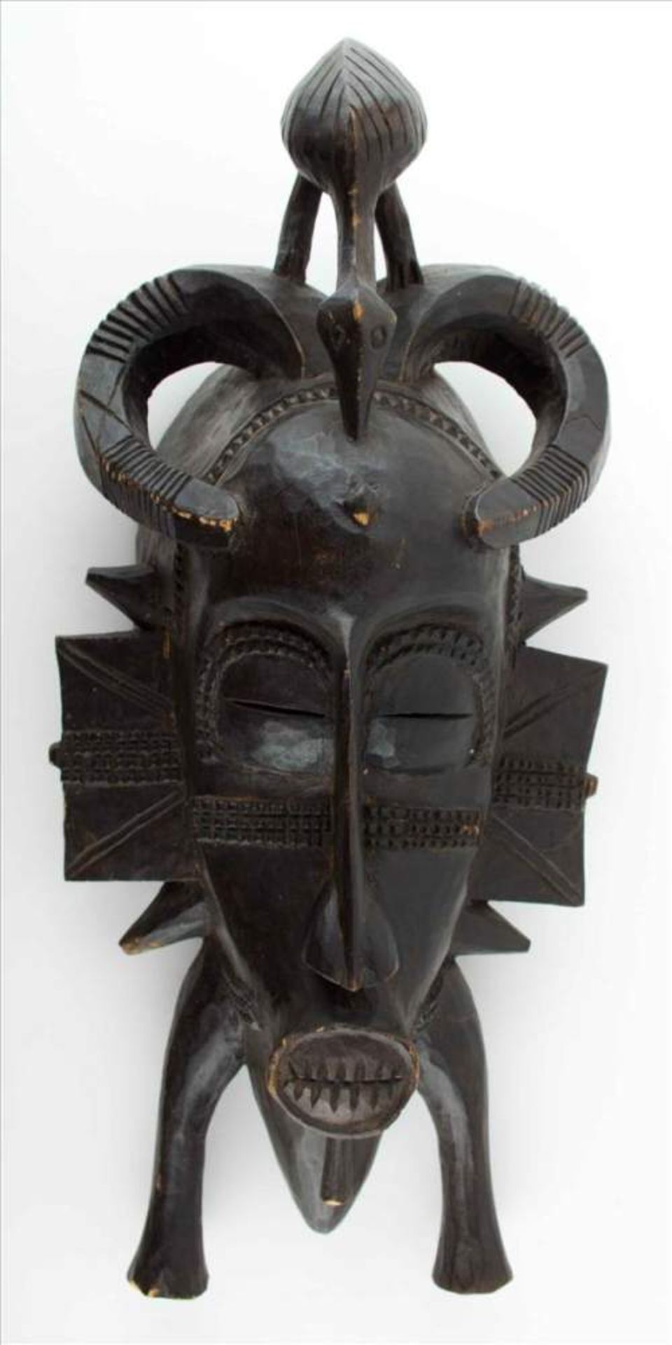 Afrikanische Senufo Maske Kolonialzeit / African Senufo mask, colonialism period Holz, beschnitzt,