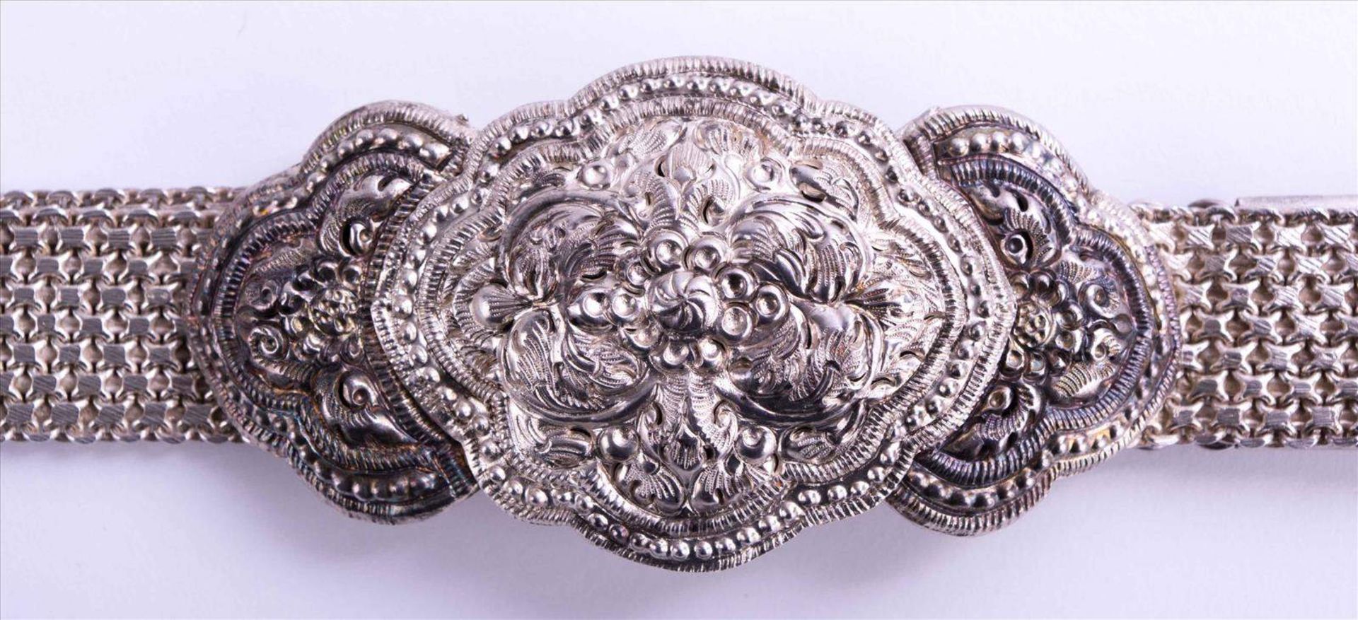 Gürtel wohl Nordafrika / Belt, probably Africa Silber geprüft, L: ca. 99 cm, Gewicht ca. 300 g. /