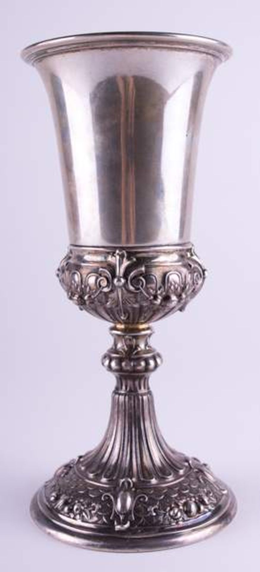 Weinpokal Deutsch 19. Jhd. / Wine goblet, German 19th century Silber, 800/000, Hersteller W&B, innen