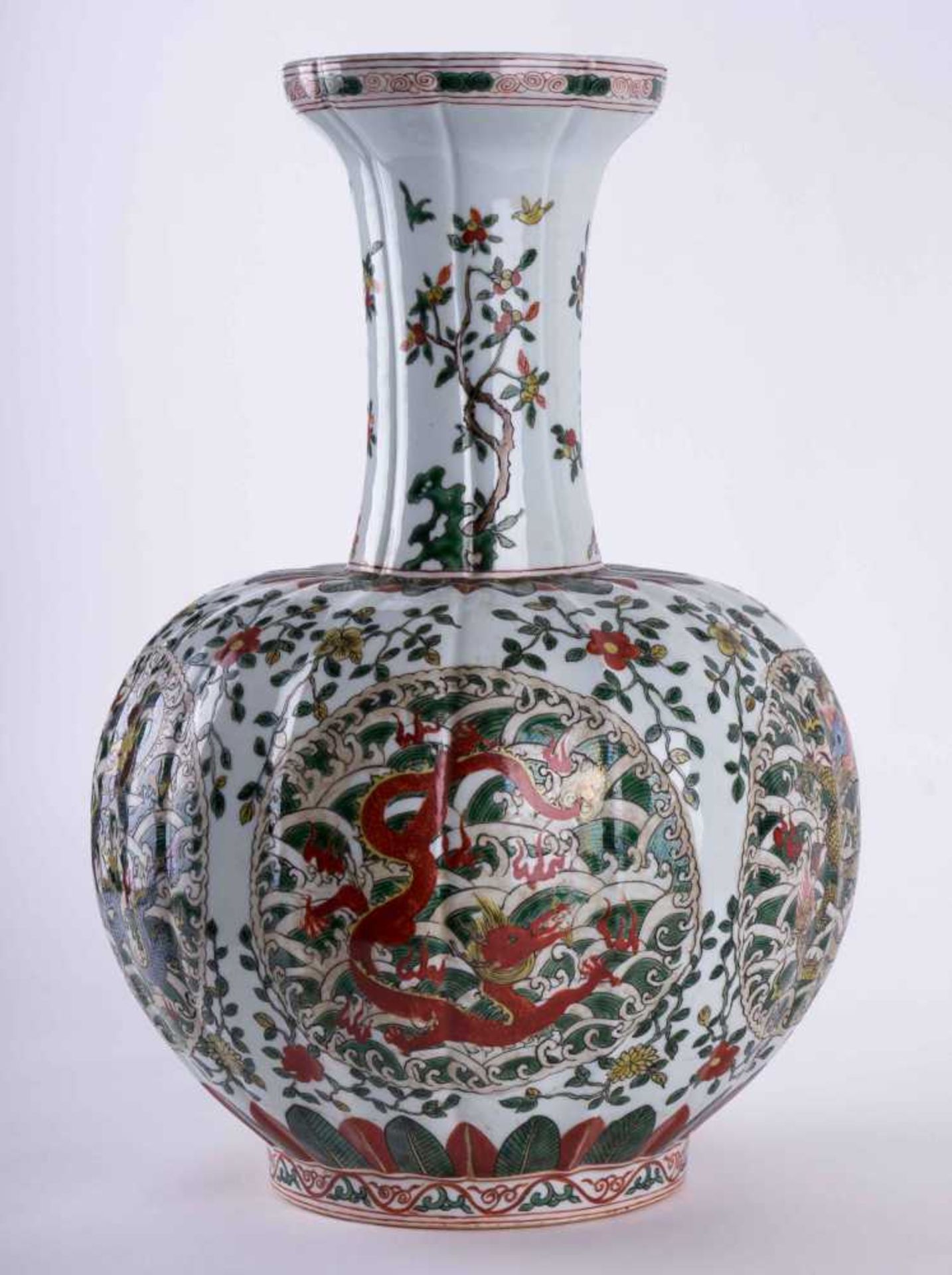 prächtige Vase China 19. Jhd. / Splendid vase, China 19th century Kürbisform, Famille Verte, - Bild 4 aus 7
