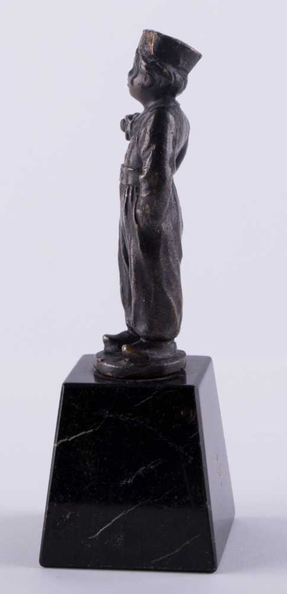 unbekannter Bildhauer des 19./20. Jhd. / Unidentified sculptor, 19th/20th century "Pfeife rauchender - Image 3 of 4