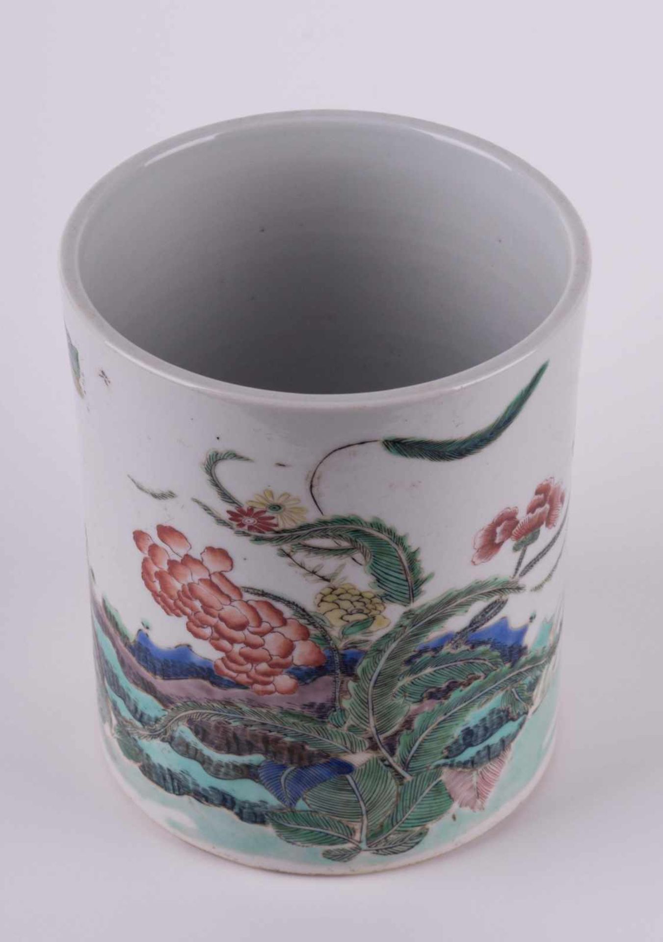 Pinselbecher China 19. Jhd. / Brush pot, China 19th century Polychrom bemalt mit floralem- und - Image 2 of 8