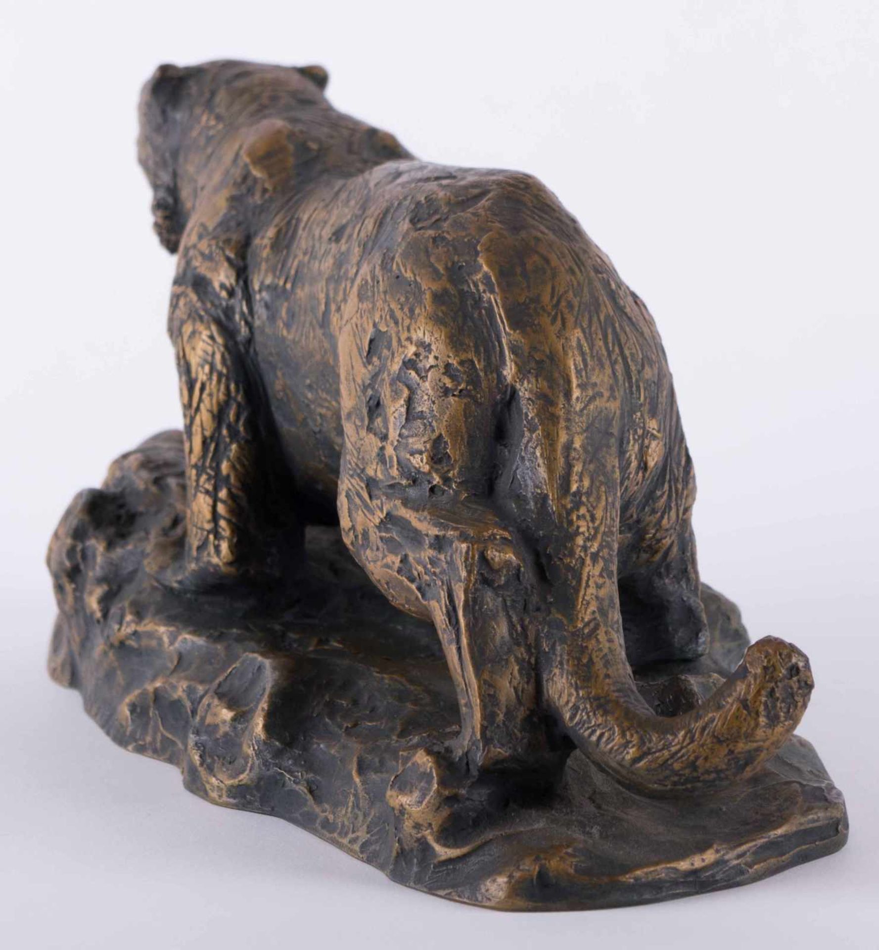 Seibo KITAMURA (1884-1997) "Tiger" Skulptur-Volumen, Bronze, 14,5 cm x 32 cm x 12 cm, signiert - Image 5 of 6