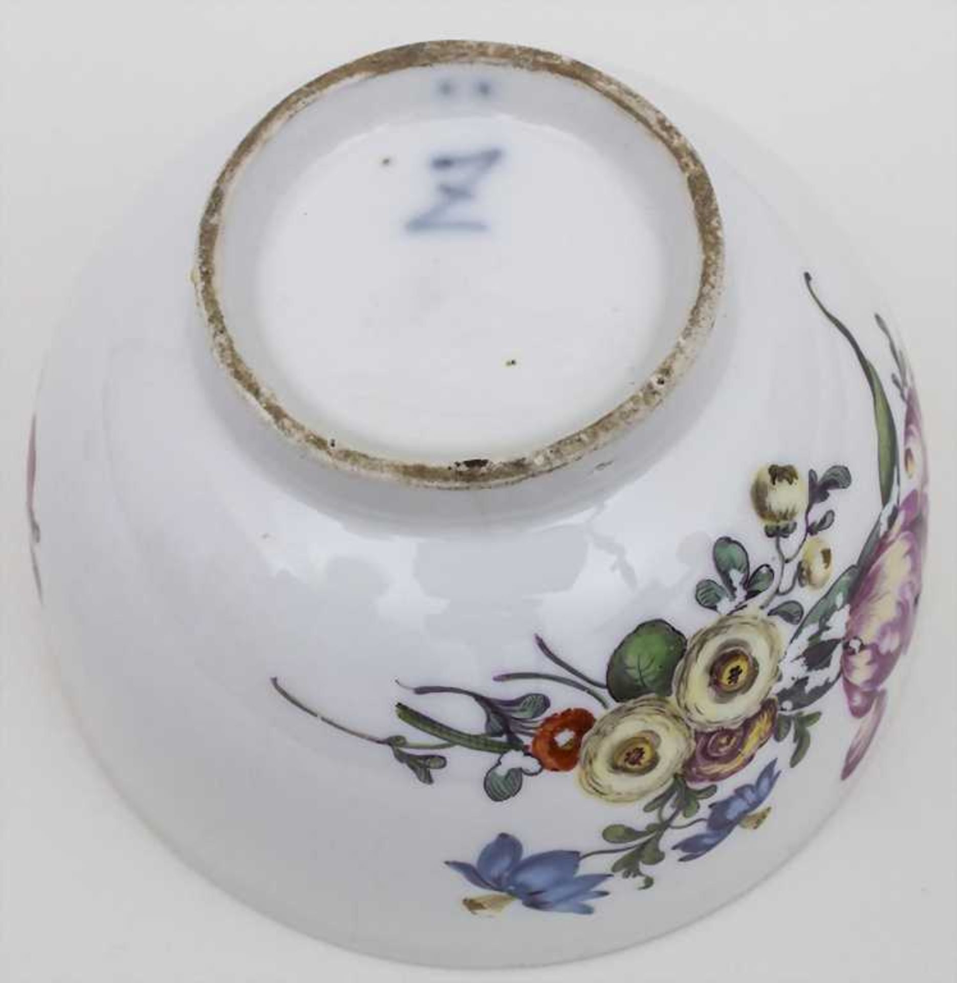 Koppchen mit Blumenbouquet / Cup With Flowers, Zürich, ca. 1770 Material: Porzellan, glasiert u. - Image 3 of 3