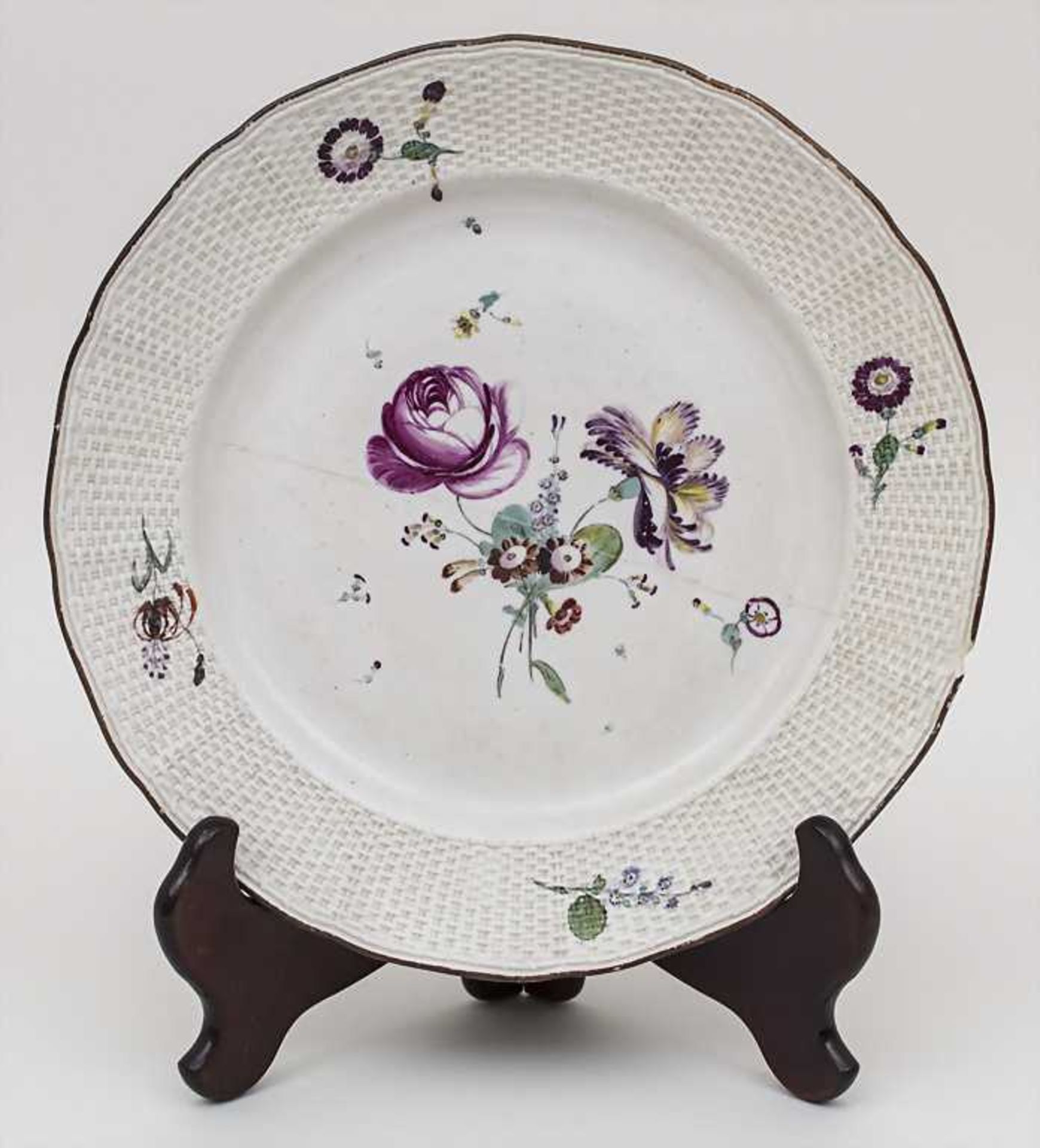 Teller mit Blumen- und Insektenmalerei / Plate With Flower & Insect Decor, Frankenthal, 1774