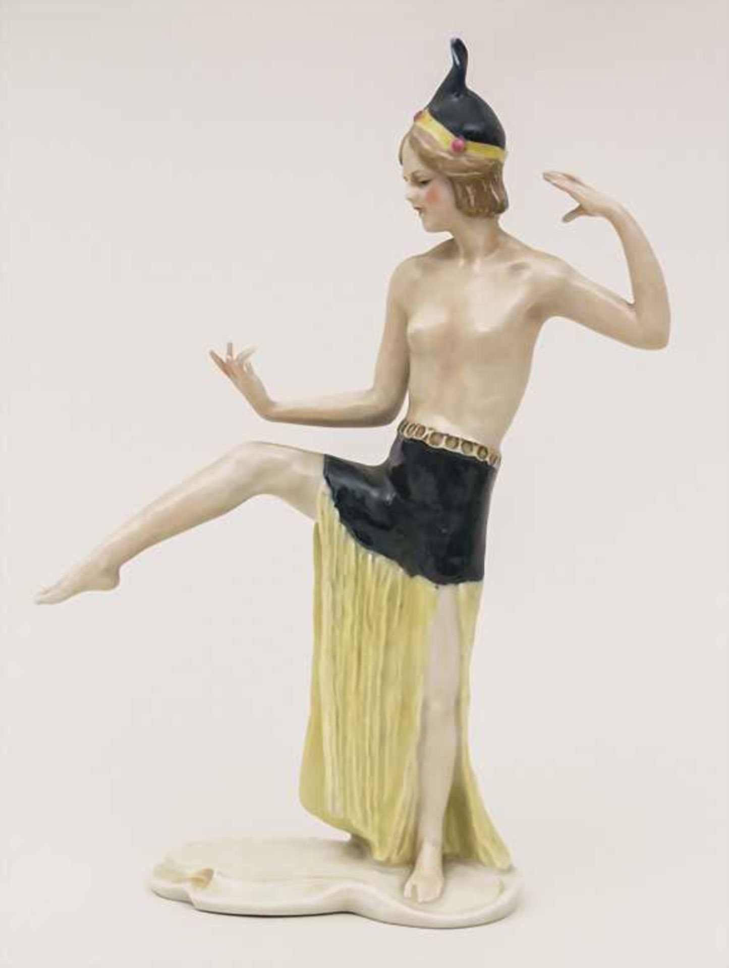 Figur 'Tänzerin' / 'Dancer', Karl Ens, Volkstedt Material: Porzellan, glasiert und farbig staffiert,