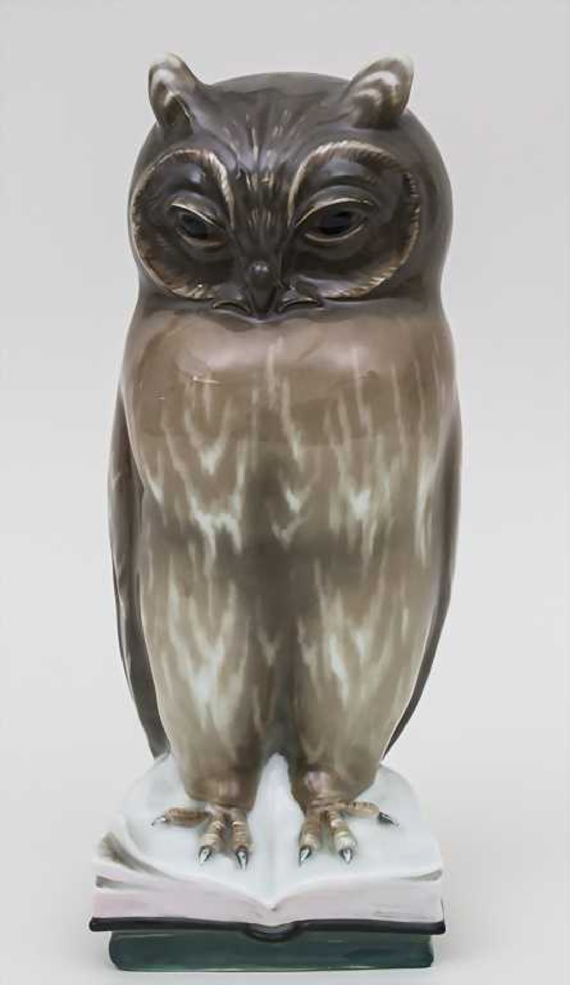 Tierskulptur 'Eule auf Buch'/ 'Owl on Book', Karl Ens, Volkstedt, um 1930 Material: Porzellan,