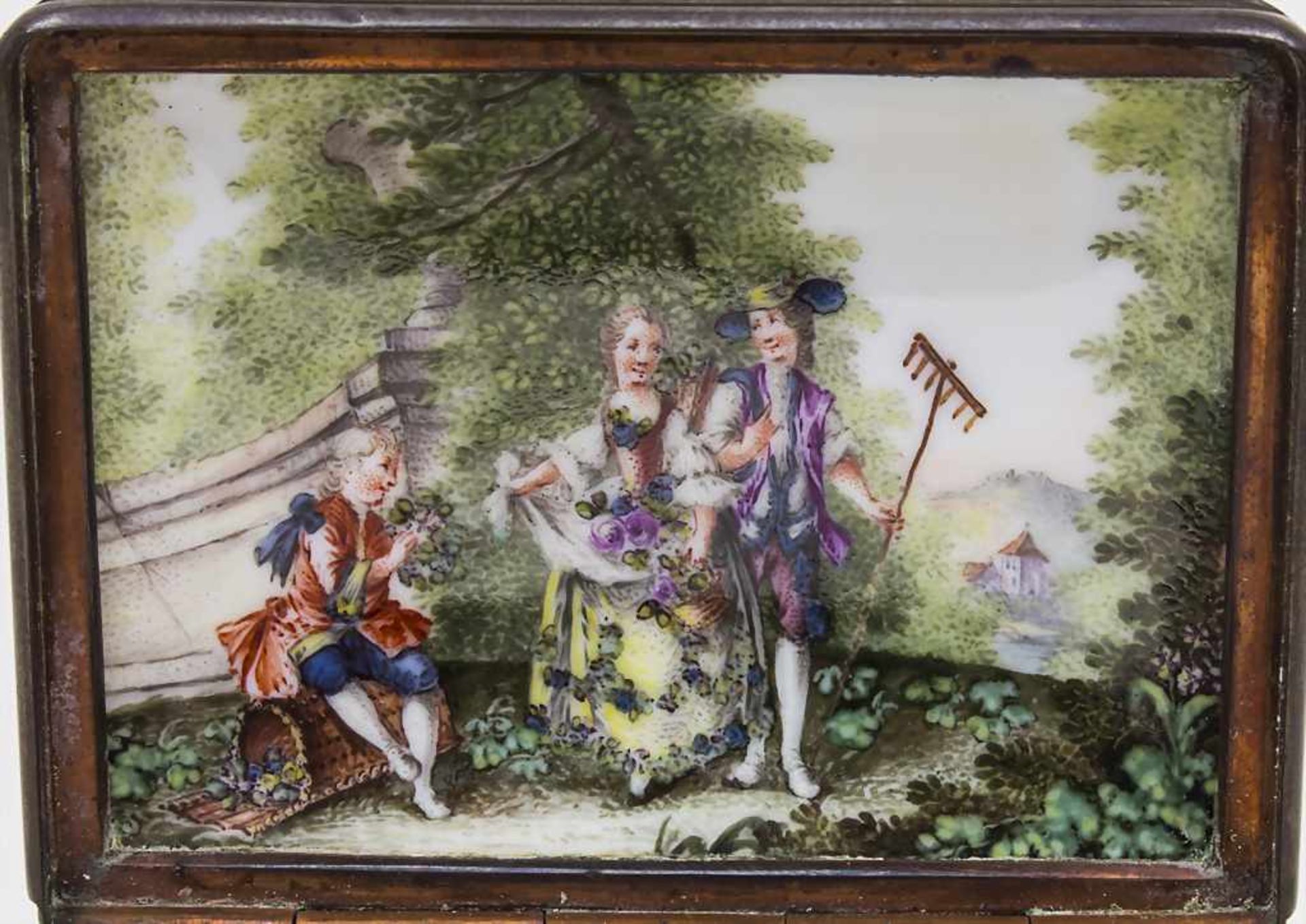 Tabatiere mit feiner Watteaumalerei / A Snuff-box with Watteau Décor, Meissen, um 1765 Material: - Image 5 of 7