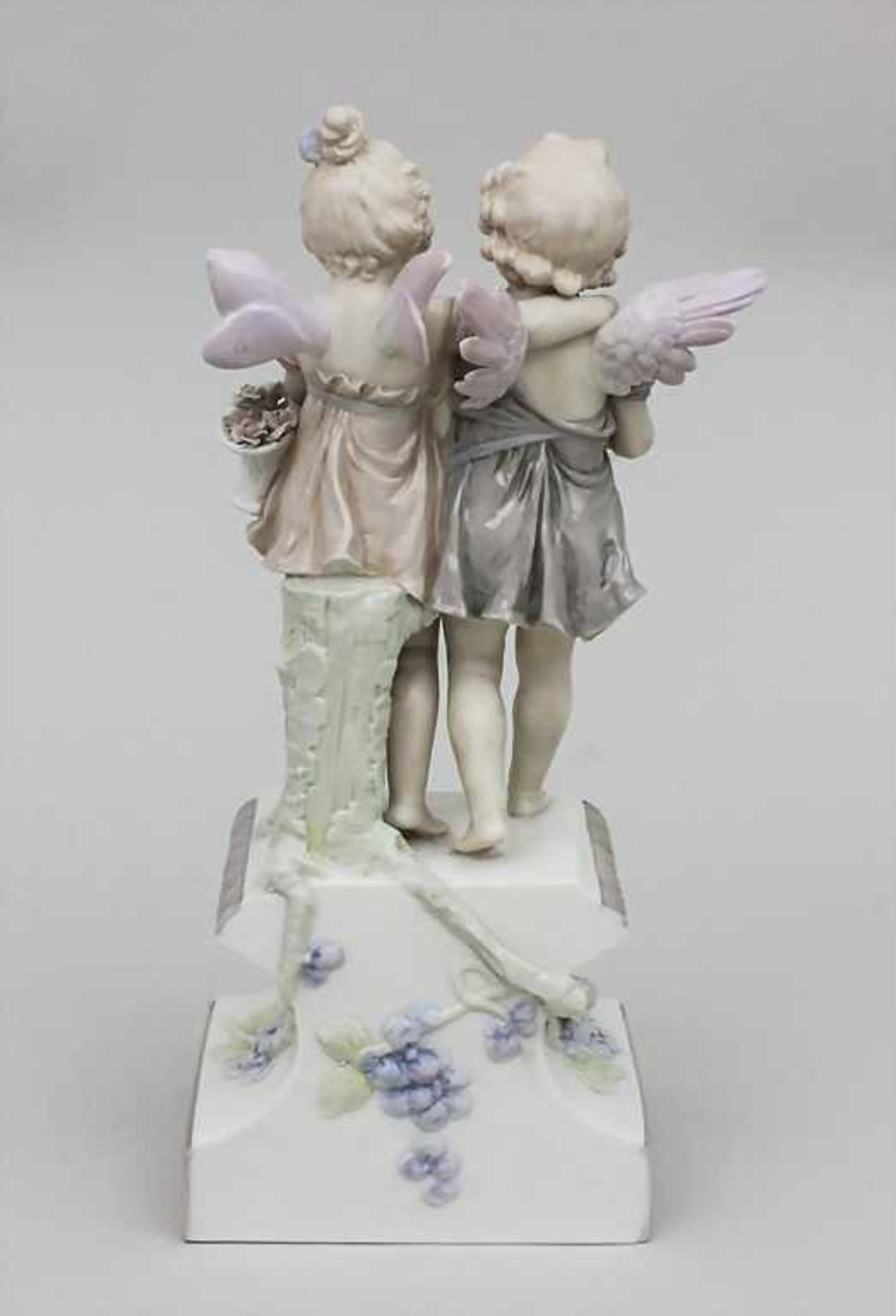 Singendes Kinderpaar (Amor und Psyche) auf Postament / Singing Children On Pedestal, Ernst - Image 3 of 5