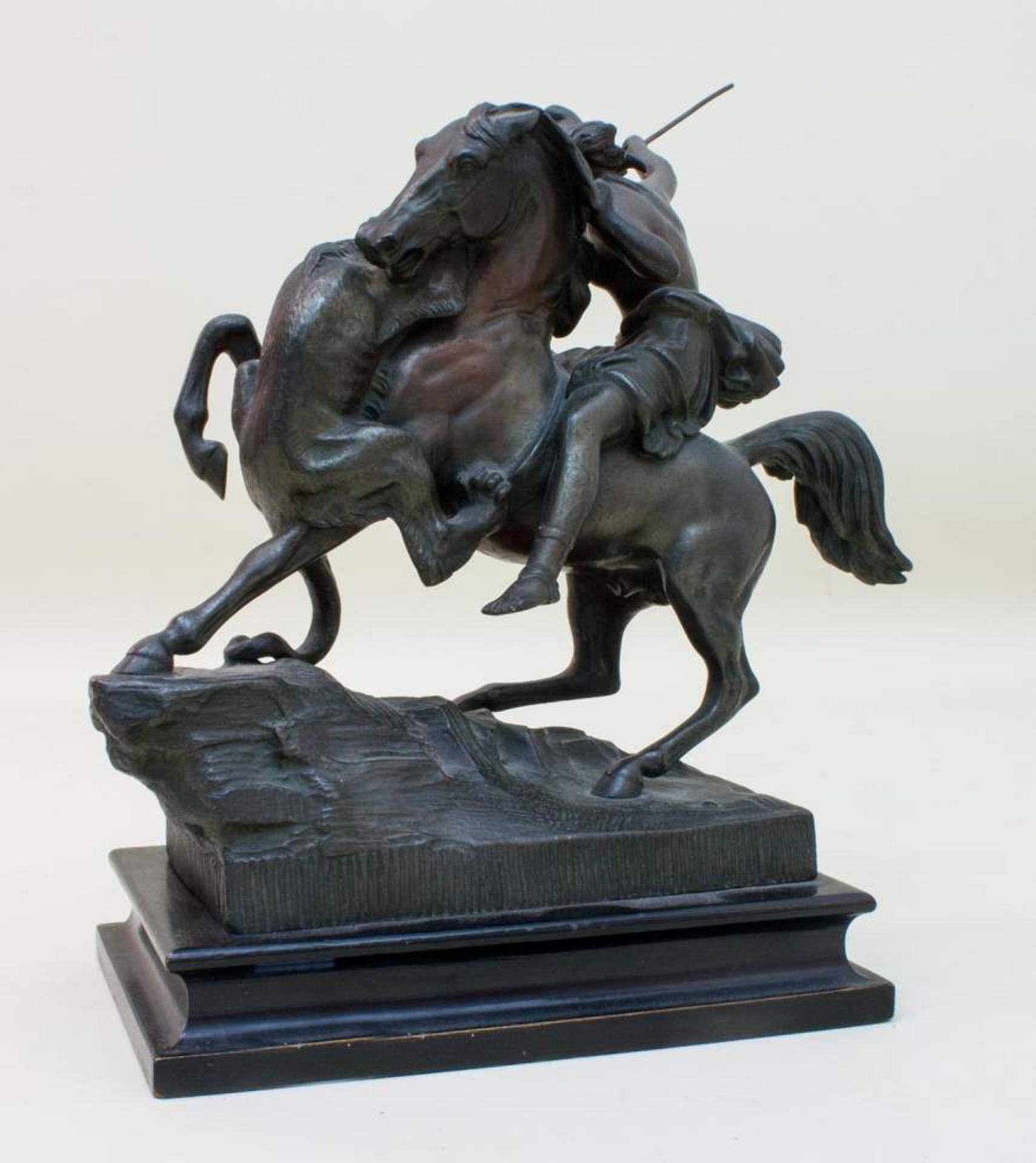 Paar Bronzefiguren Ende 19. Jh., Weißguss bronziert, Nachbildung des "Löwenkämpfers" nach Albert - Bild 2 aus 6