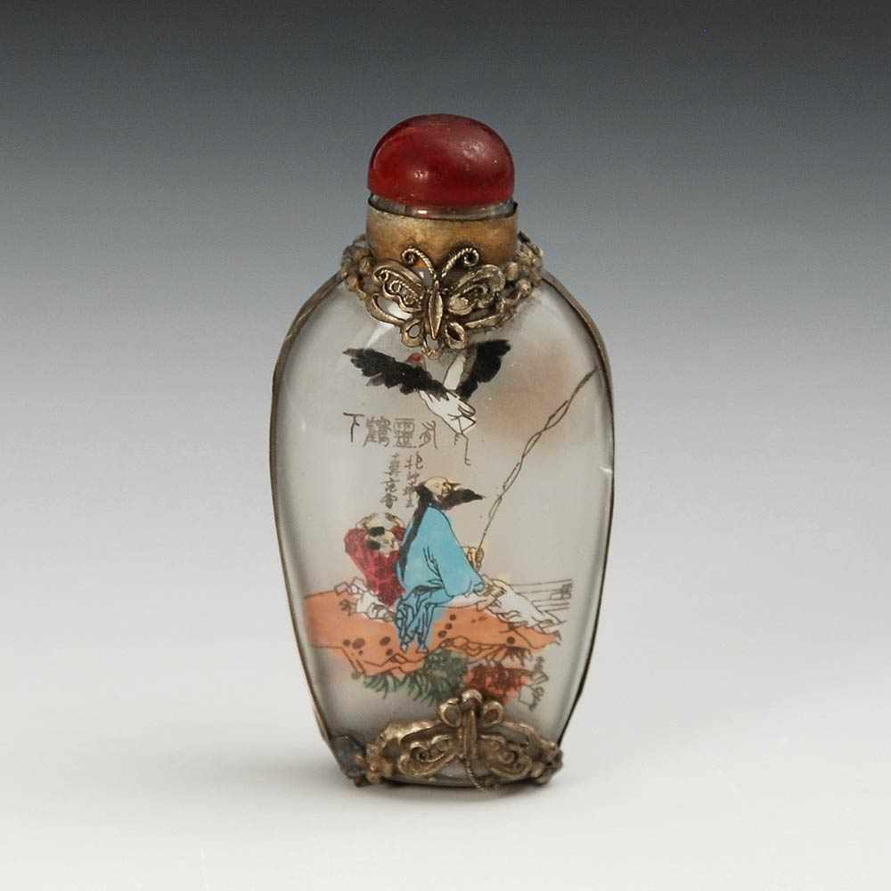 Snuffbottle Hinterglasmalerei. China, wohl um 1900. Flache Flasche mit figürlichen Motiven, in - Image 2 of 2