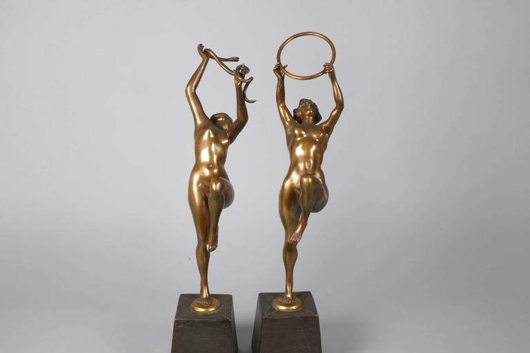 Léon Mignon, Paar Tänzerinnen um 1900, beide auf der Plinthe signiert L. Mignon, Bronze goldbraun - Image 2 of 7