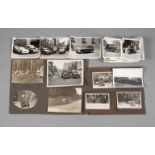 Sammlung Fotos Oldtimer 1920er bis 1940er Jahre, ca. 40 Fotografien mit Aufnahmen von versch. PKWs