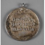 Deutscher Adlerorden Deutsche Silberne Verdienstmedaille, Frakturschrift, Z 2, D 37 mm.