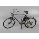 Fahrrad mit Hilfsmotor 1930er Jahre, Marke Westfalenstolz, mit angebautem Zweitakthilfsmotor der