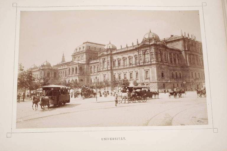 Fotoband "Ansichten von Wien" K.u.k. Hof-Photograph V. Angerer, Wien o. J. (um 1885), Querformat 8°, - Image 3 of 9