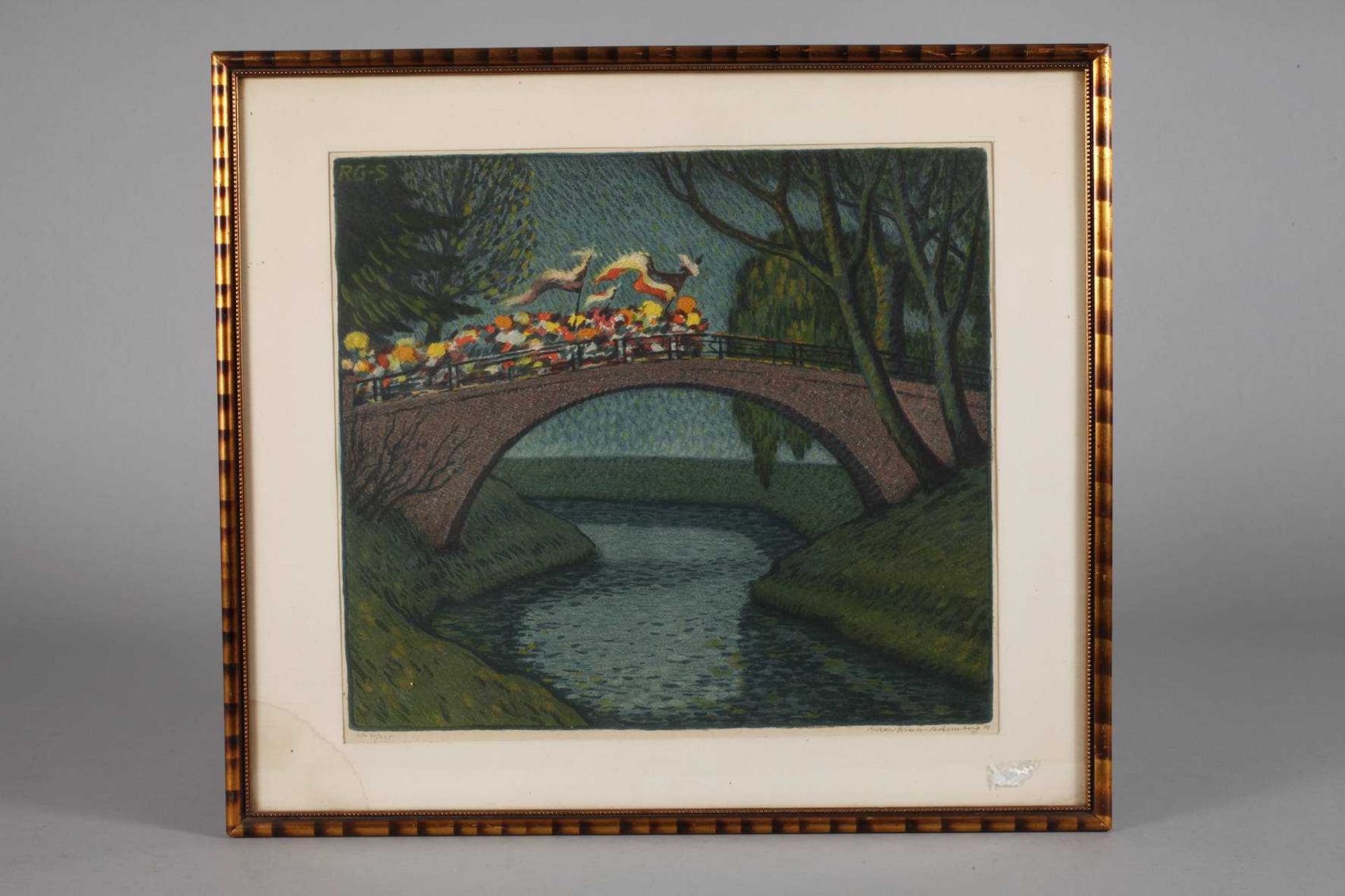 Richard Grimm-Sachsenberg, Lampionumzug Kinderschar beim Überqueren einer Brücke in abendlicher - Bild 2 aus 3