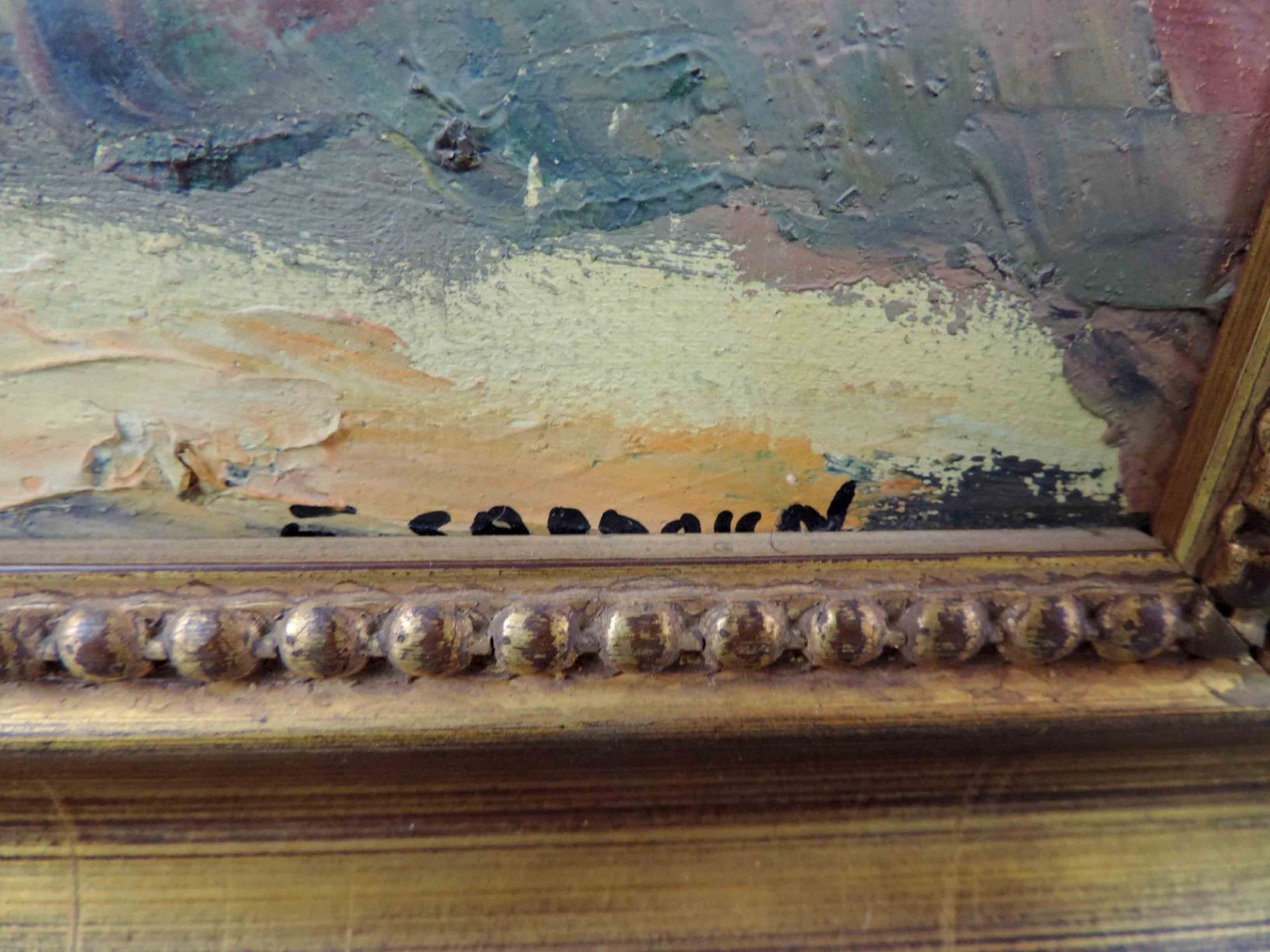 Undeutlich signiert (XX). Im Orient eine belebten Gasse.68 cm x 49 cm. Gemälde, Öl auf Leinwand. - Image 4 of 6