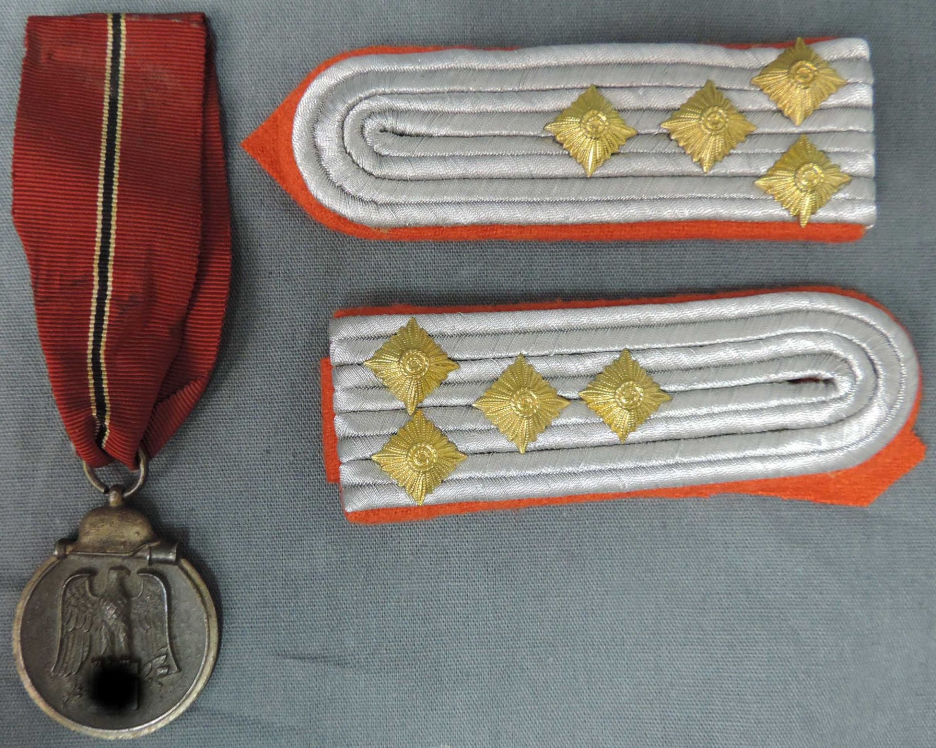 Konvolut Abzeichen, Medaillen, Orden und Lützen. Auch Eisernes Kreuz.Auch beschädigt. Auch III. - Bild 3 aus 12