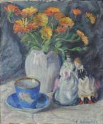 Ecka OELSNER-POSSEKEL (1893 -?). Blumenstillleben mit Kaffeetasse und 2 Figuren, 1923.46 cm x 38 cm.