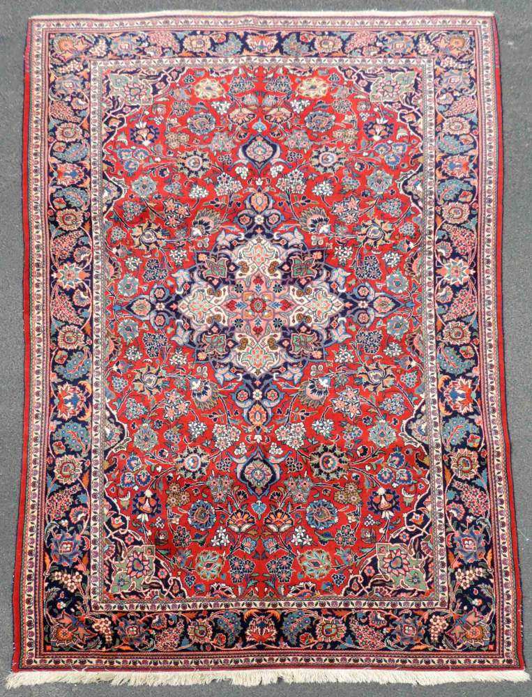 Keschan Manufakturteppich, Iran. Alt, um 1940. 228 cm x 129 cm. Handgeknüpft in Persien. Korkwolle