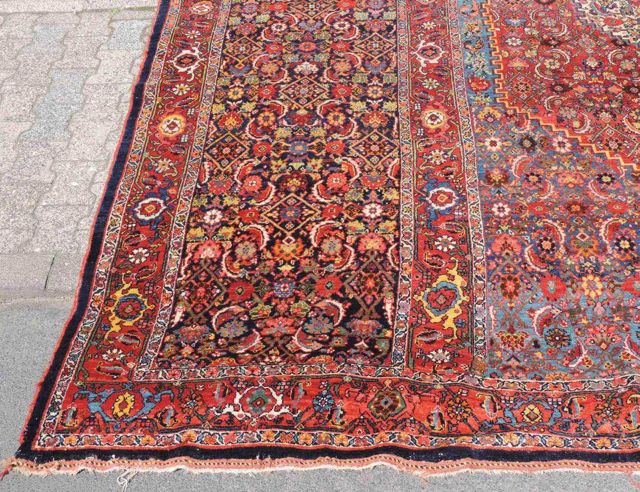Bidjar Triculum Teppich. Iran. Antik, um 1890. 614 cm x 405 cm. Handgeknüpft in Persien. Wolle auf - Image 12 of 12