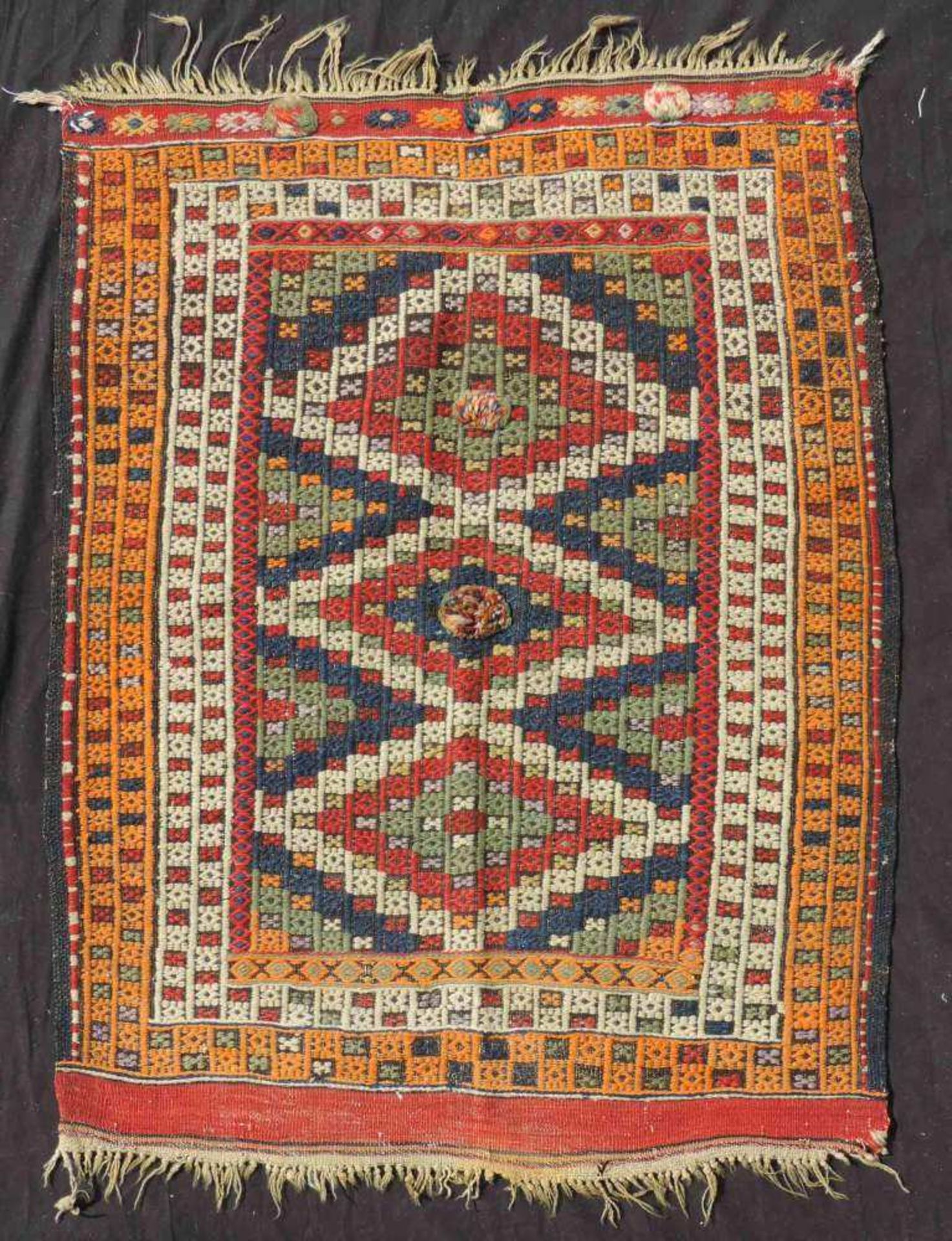 Bergama Yastik, West - Anatolien, Türkei. Antik, um 1900. 115 cm x 88 cm. Handgeknüpft.