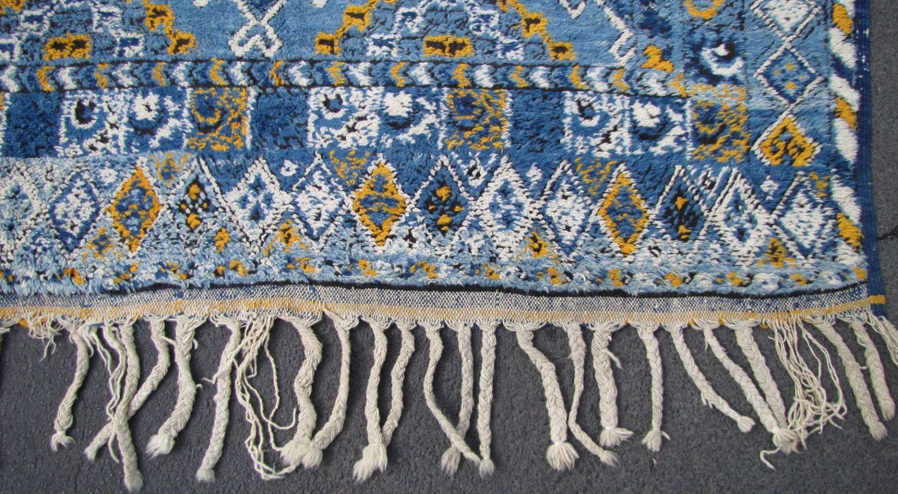 Rabat Teppich Marokko, alt, um 1940. 281 cm x 187 cm. Handgeknüpft aus West-Marokko mit indigoblauem - Image 6 of 12