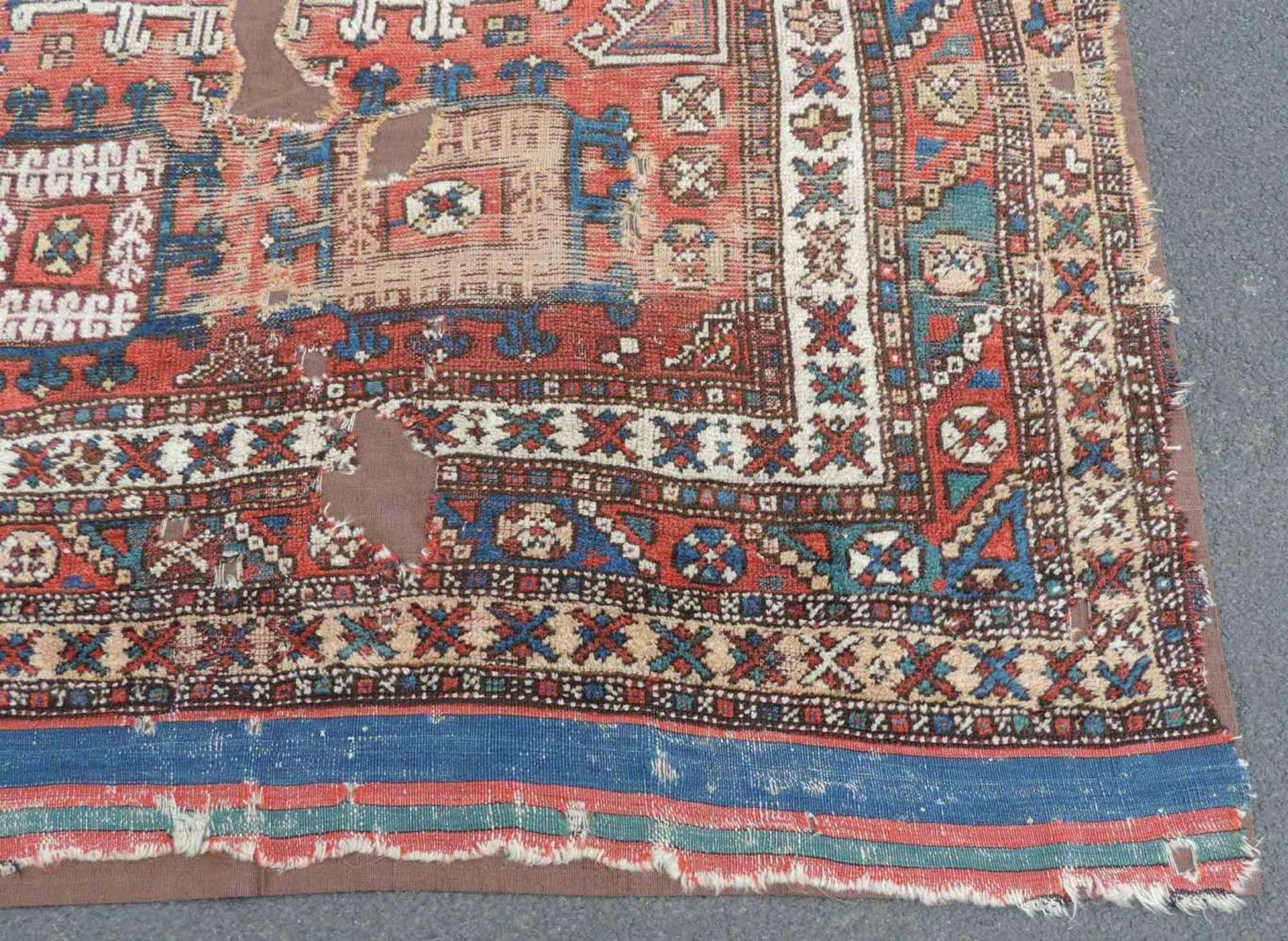 Dorfteppich. West - Anatolien, Türkei. Antik, 18. Jahrhundert. 217 cm x 159 cm. Handgeknüpft. - Image 3 of 7