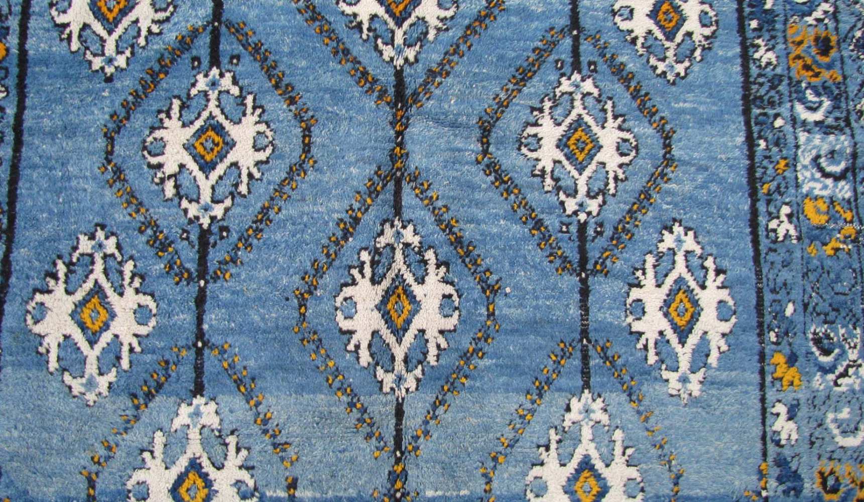 Rabat Teppich Marokko, alt, um 1940. 281 cm x 187 cm. Handgeknüpft aus West-Marokko mit indigoblauem - Image 8 of 12
