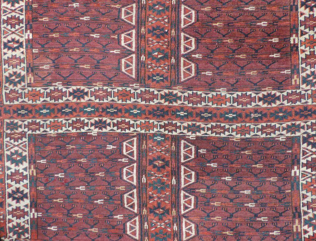Jomud Engsi, Eingangsteppich der Turkmenen, Turkmenistan. Antik, um 1870. 165 cm x 137 cm. - Image 3 of 7