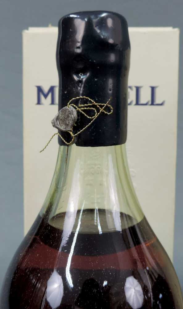 3 Flaschen MARTELL EXTRA COGNAC . In original Karton. 70cl. 43%. 3 bottles MARTELL EXTRA COGNAC. - Image 2 of 13