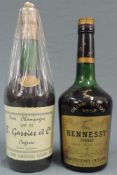 Eine Hennessy Grande Reserve VSOP Cognac und eine B. Gassies Cognac. 2 ganze Flaschen. A Hennessy