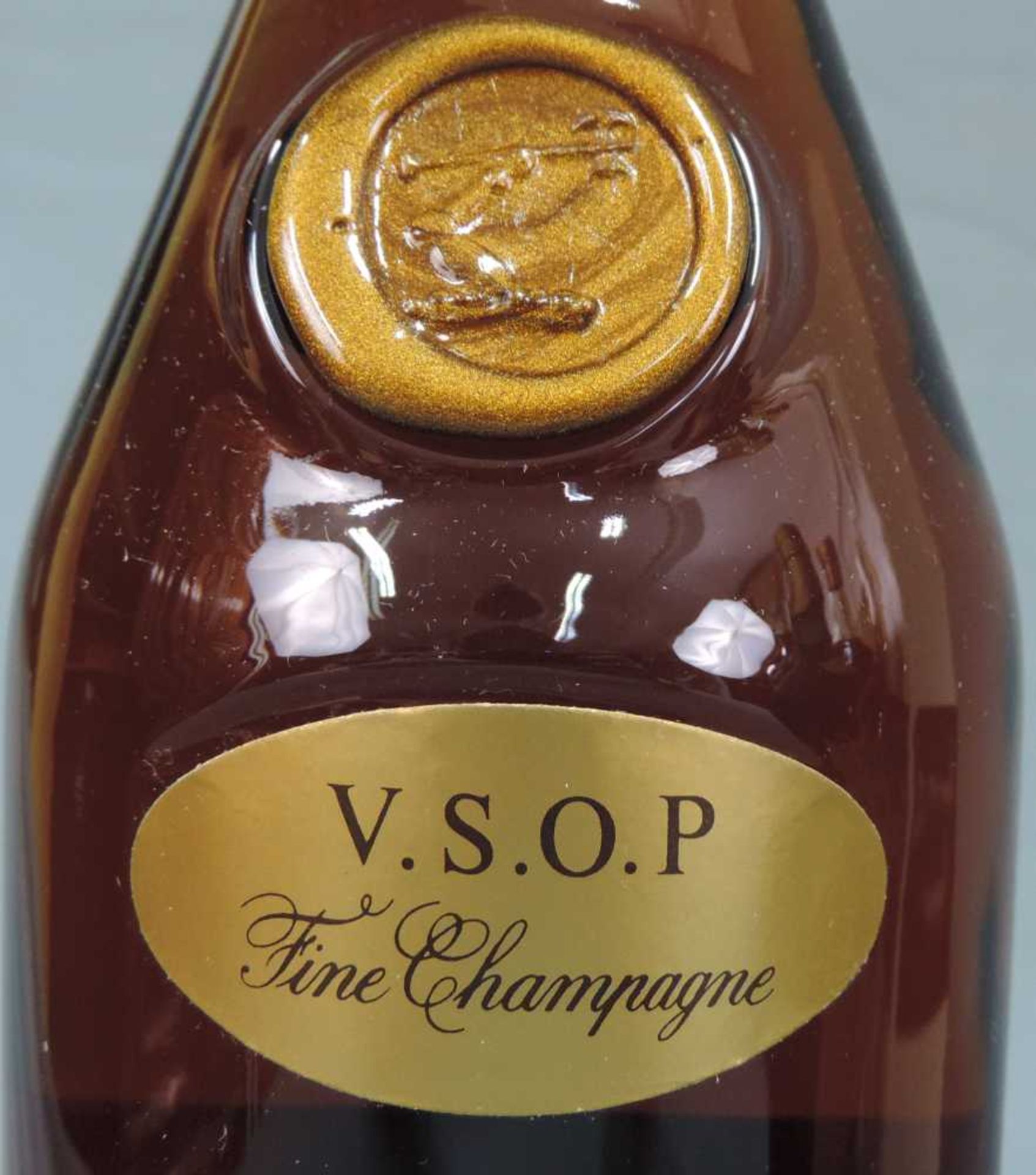 5 Flaschen Cognac. Hennessy; Menard; Seguinot; Exshaw; Napoléon. 3 in original Karton. 70cl, 40%. - Image 17 of 17