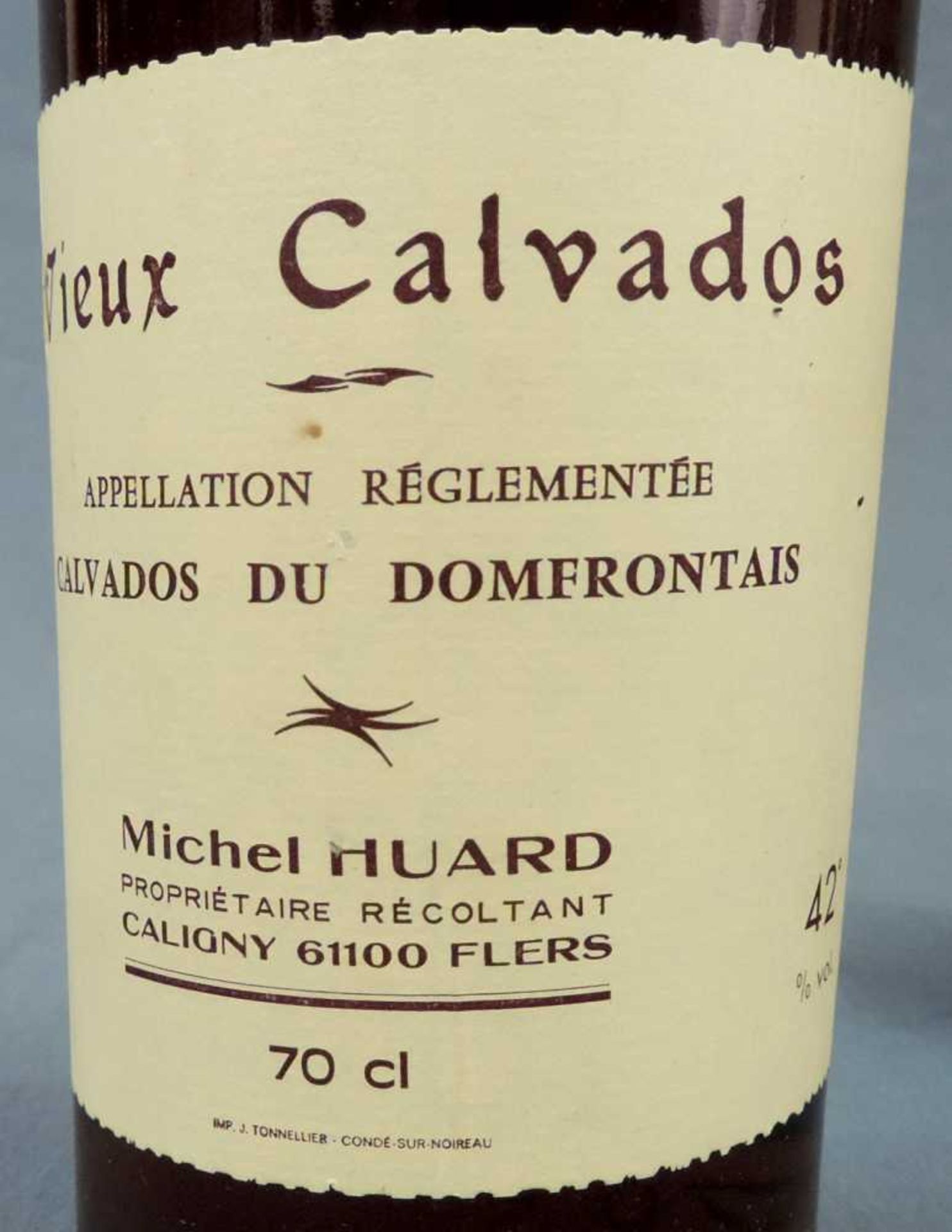 6 Flaschen Calvados. Auch Extra Vieux Montgommery. Unterschiedliche Domains. 70cl. - Image 16 of 19