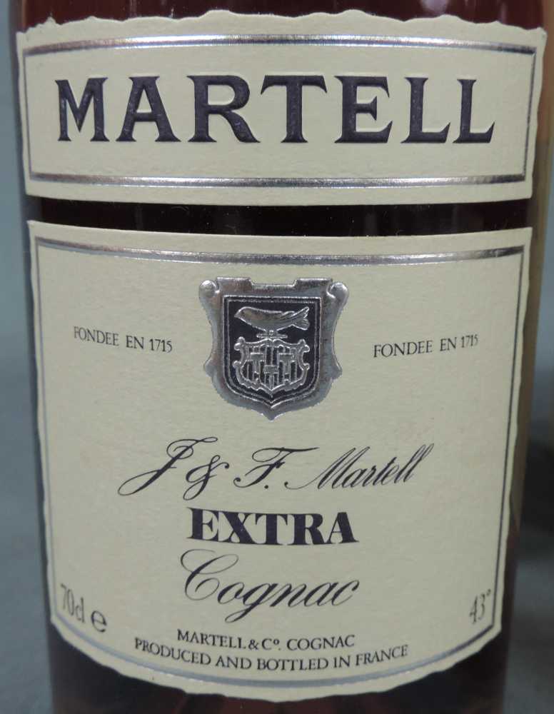 3 Flaschen MARTELL EXTRA COGNAC . In original Karton. 70cl. 43%. 3 bottles MARTELL EXTRA COGNAC. - Image 10 of 13