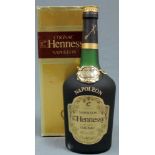 Hennessy "Bras Dór" Napoleon Cognac, bottle no 250629. 70cl. 40%. Schachtel. Hennessy "Bras Dór"