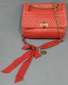 Damenhandtasche Lanvin Paris. 30 cm breit. Made in Italy. Medaille Lanvin angehängt. Ladies