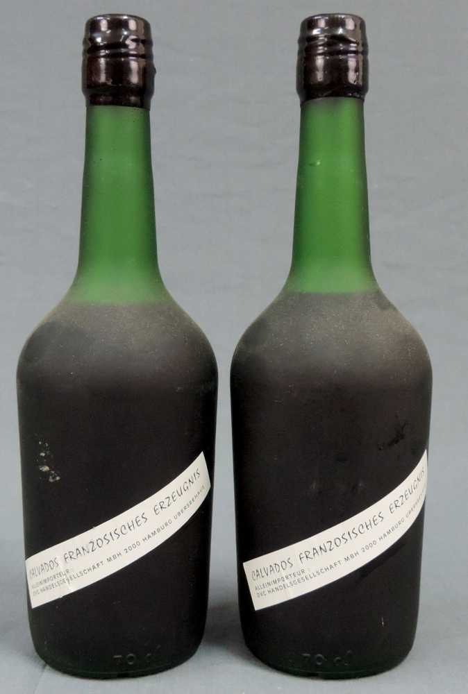 2 Flaschen Calvados, Jehan Foucart, 1953 und 1963. 70cl. 42%. 2 bottles Calvados, Jehan Foucart, - Image 5 of 6