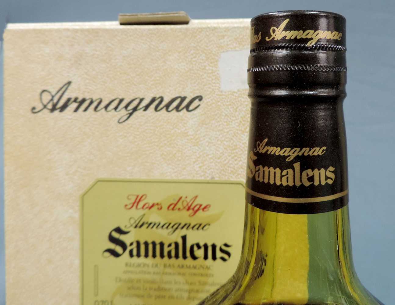 4 Flaschen Armagnac, 2 Flaschen Calvados. Unterschiedliche Domaines. Ganze Flaschen. Die Flasche - Image 11 of 15