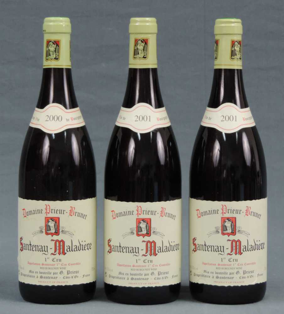 2000 (eine Flasche) und 2001 (2 Flaschen) Santenay Maladiere Premier Cru, France. Insgesamt 3
