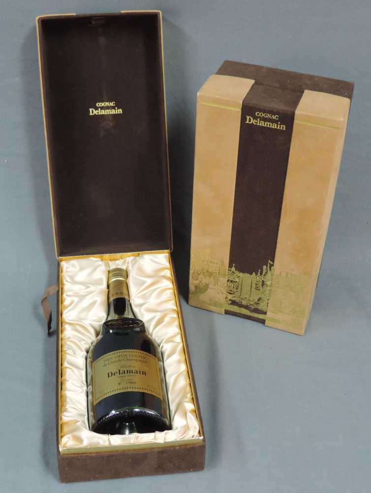 2 Flaschen Delamain Grande Champagne Très Vieilles Cognac, France. 70cl. 40%. In original Kartons. 2 - Image 2 of 8