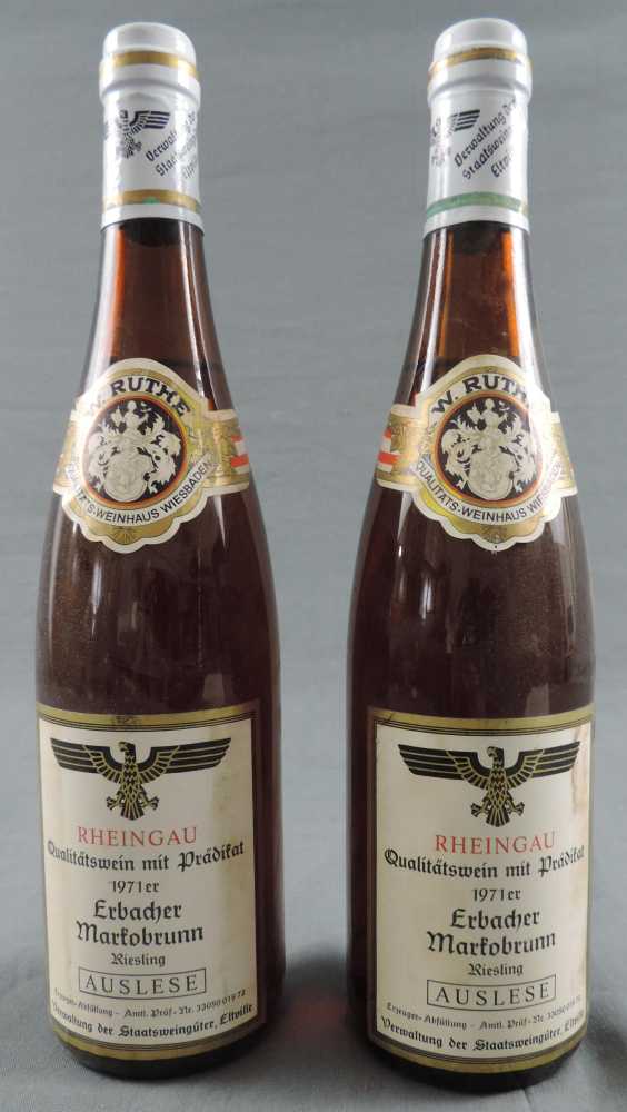1971 Erbacher Marcobrunn Riesling Auslese, 2 ganze Flaschen. Verwaltung der Staatsweingüter,