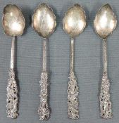 4 Silberlöffel, China, Jugendstil. Je 13 cm lang. 4 silver spoons. China. Art Nouveau. 13 cm long.