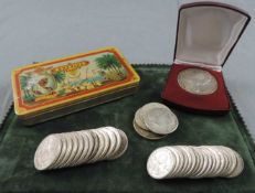 36 Silbermünzen. 36 silver coins.