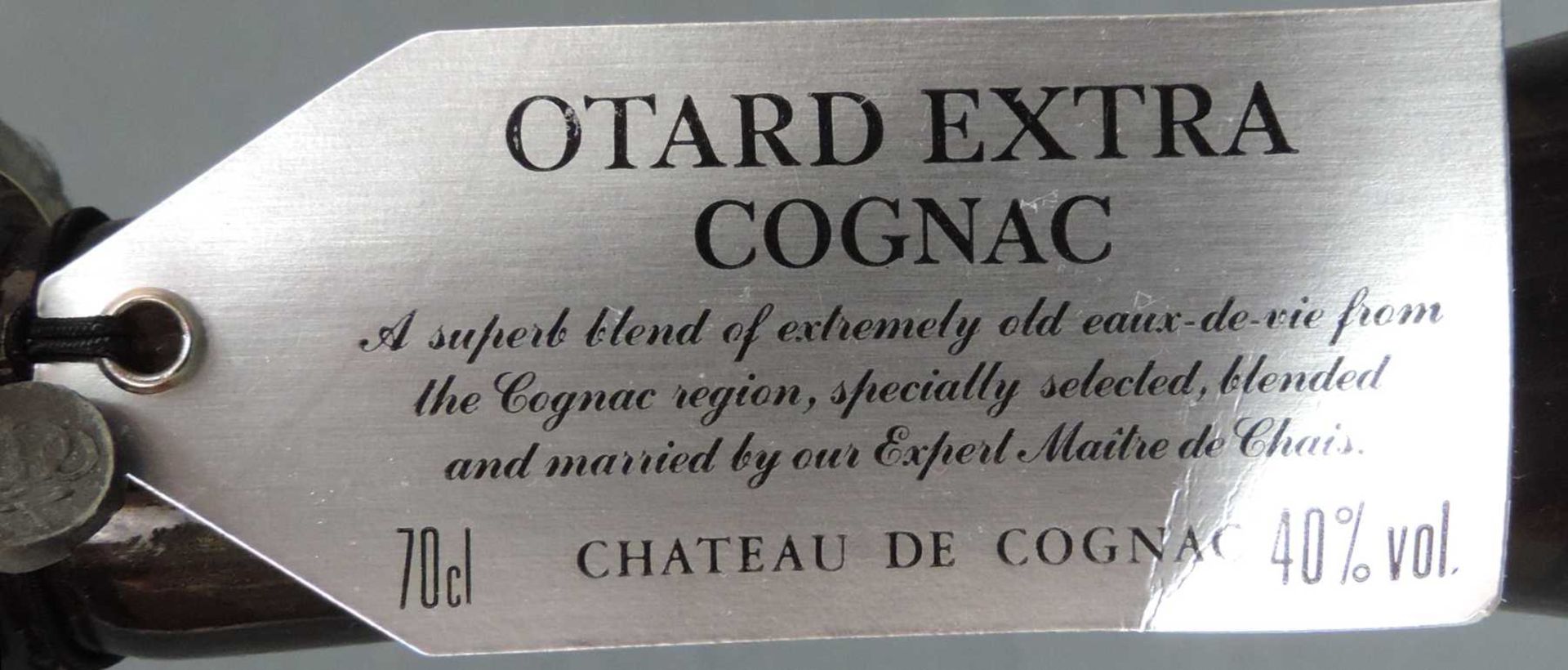 Otard Extra Cognac. 70cl. 40%. In original Karton und Samthülle. Otard Extra Cognac. 70cl. 40%. - Image 5 of 7