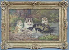 Benno KÖGL (1892 - 1973). Katzenmutter mit drei Kätzchen. 28,5 cm x 44 cm. Gemälde. Öl auf Leinwand.